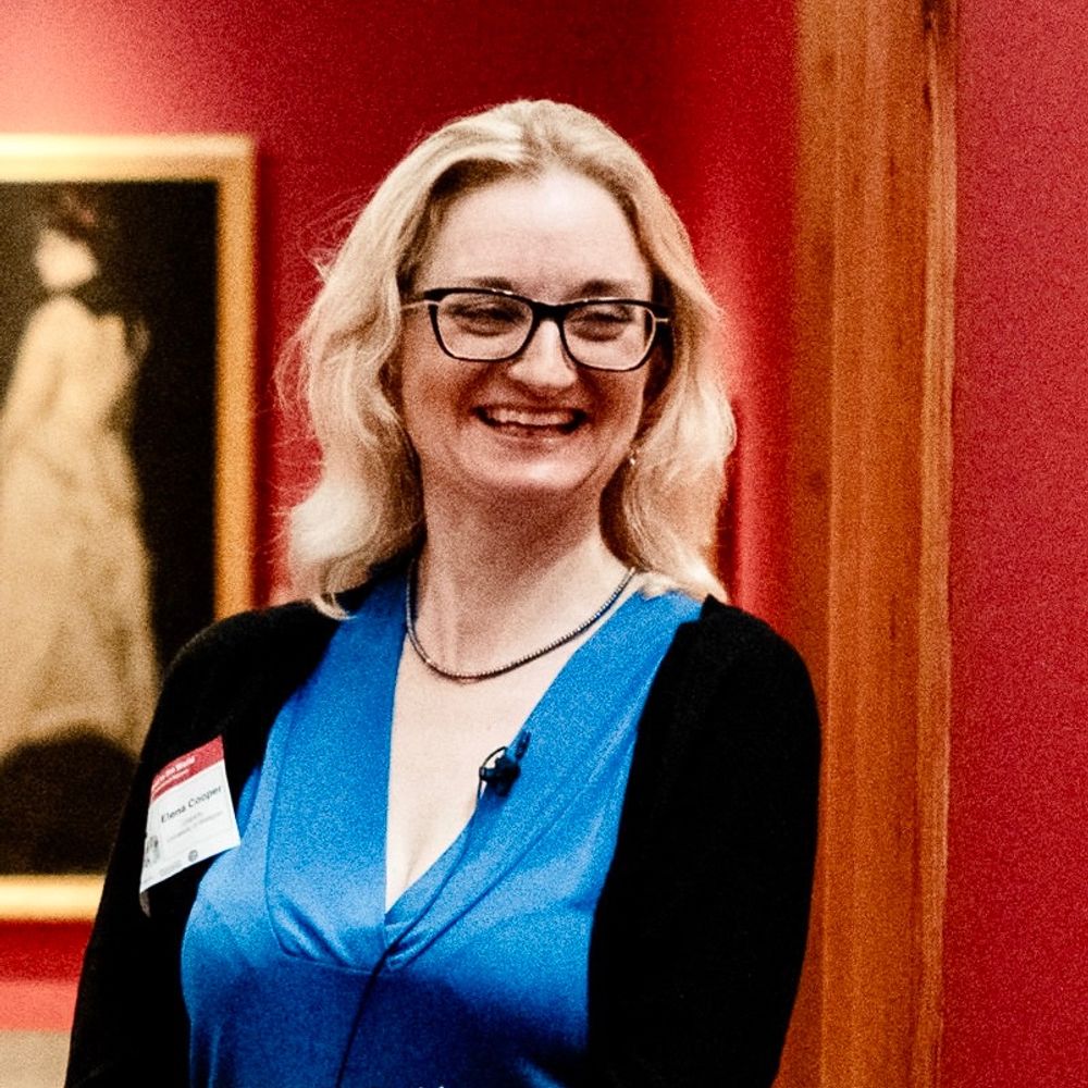 Dr Elena Cooper