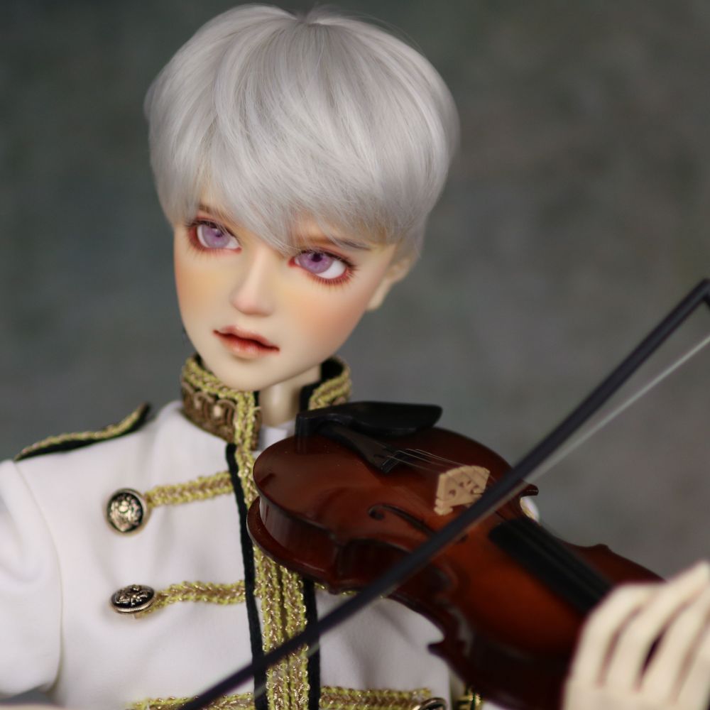 아도라