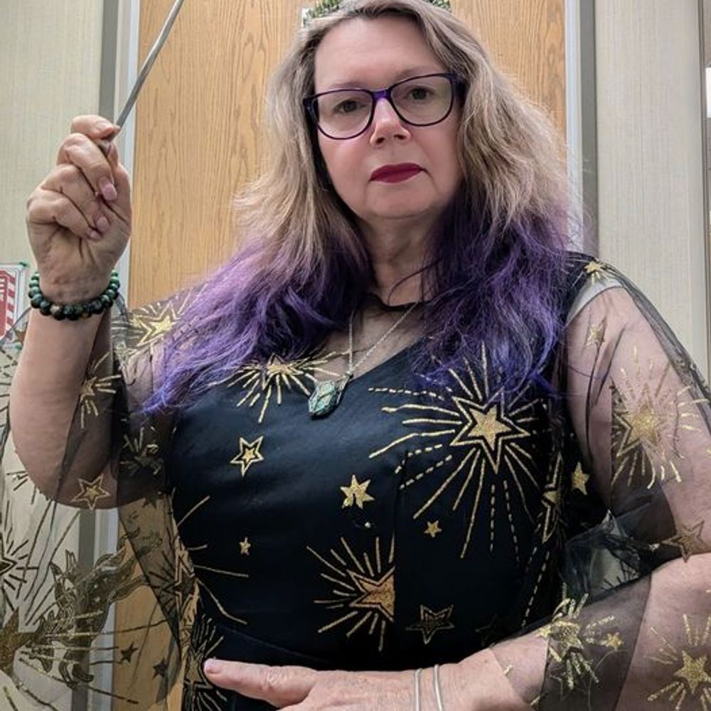 Aingeal, Queen of the Multiverse, Empress of Everything