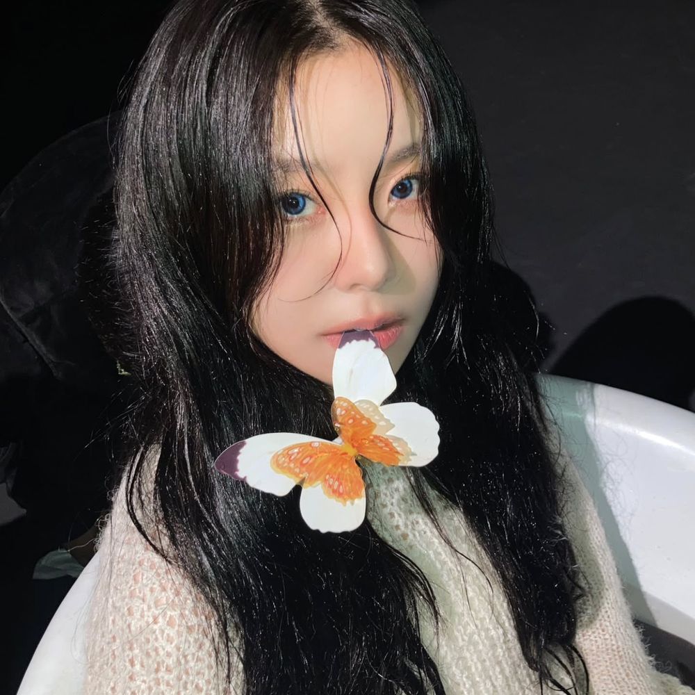 👁️