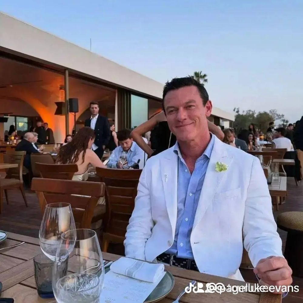 Luke Evans