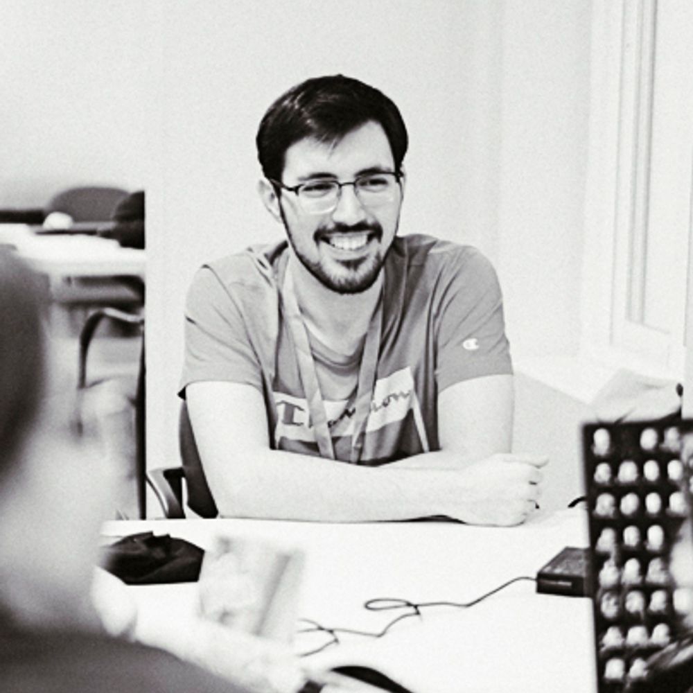 eterdev, Antonio J.