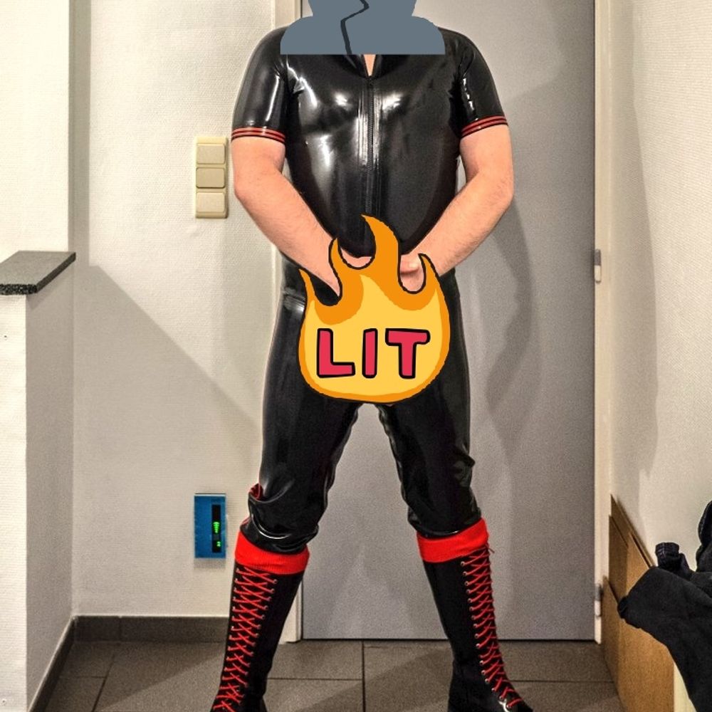 Master Red