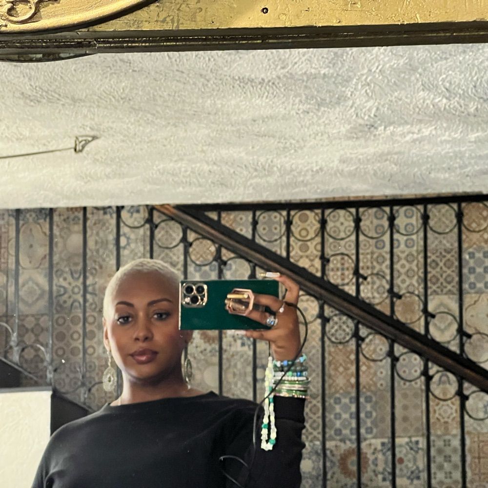 MonaeSharay