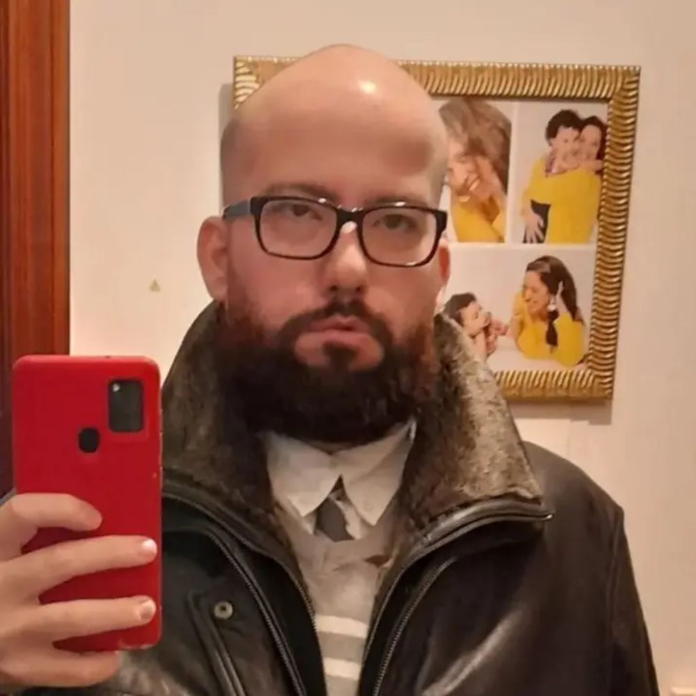 César