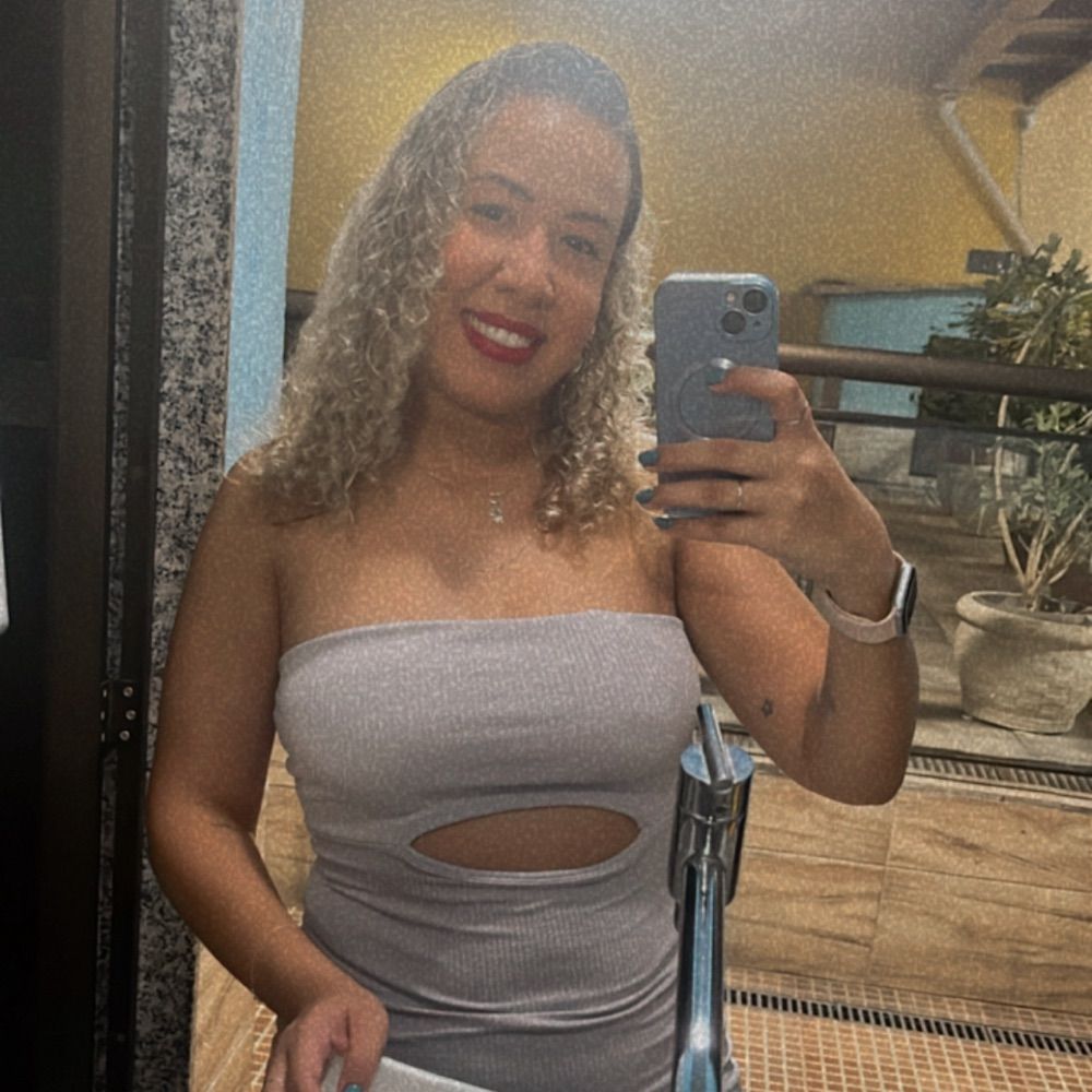 Izabelle 🦋