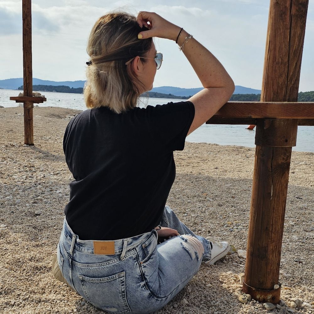 Ana Balen author