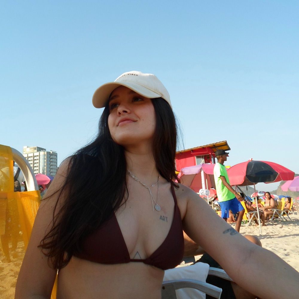 Larissa 