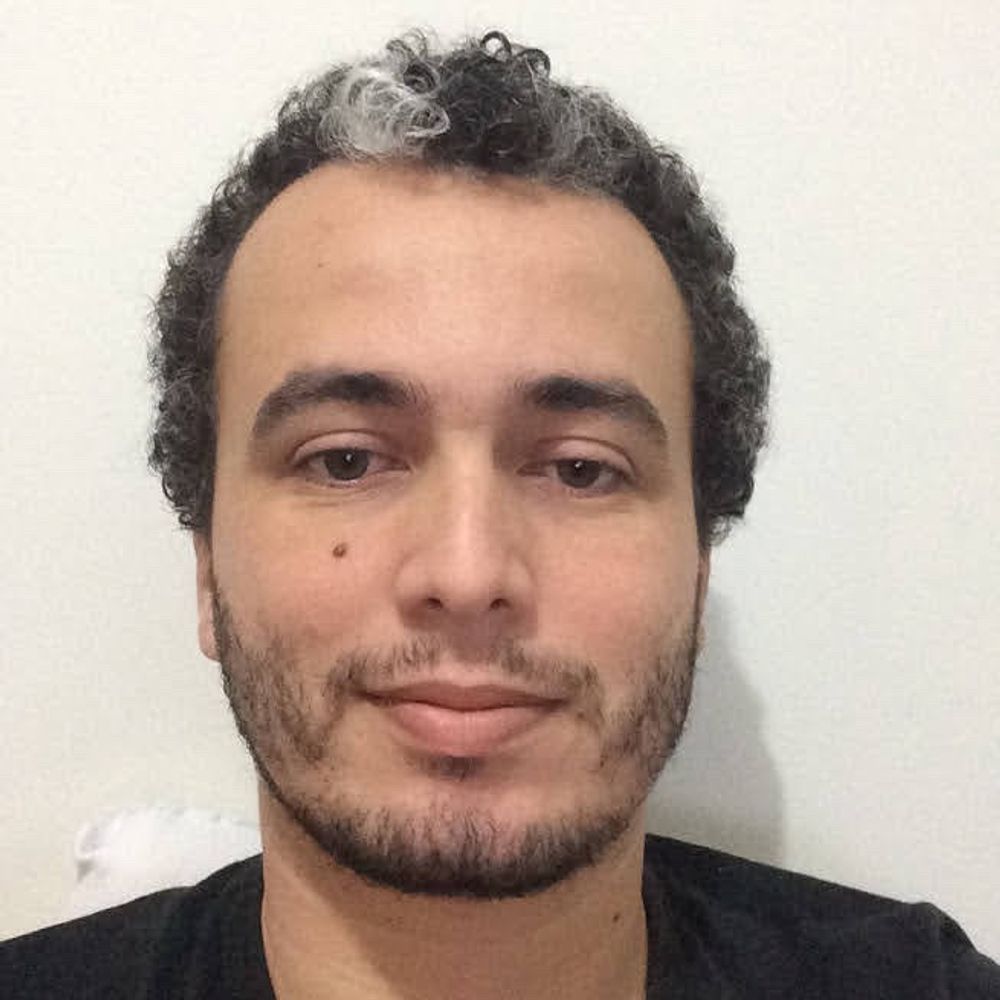 Léo Santos ☭ 🚩