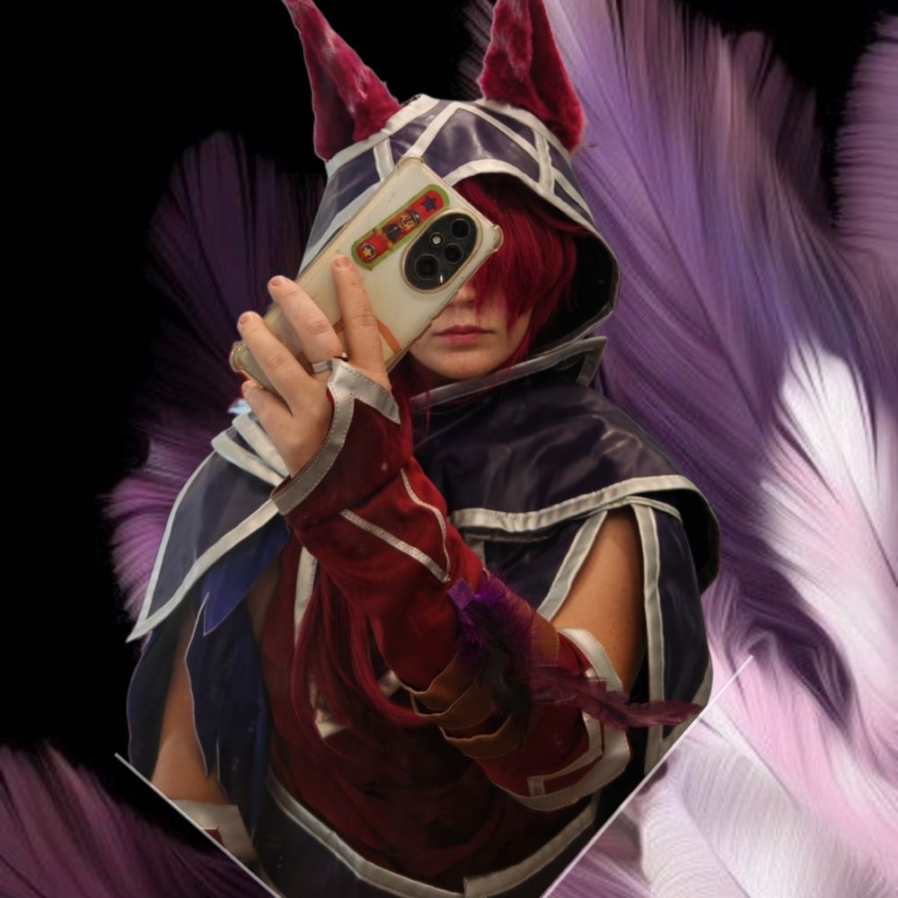 Feather Loroli