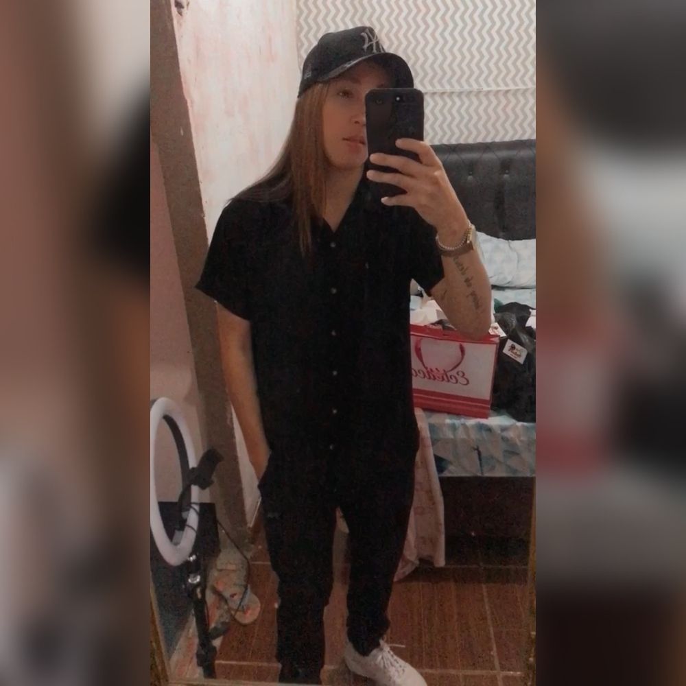 Adri✨