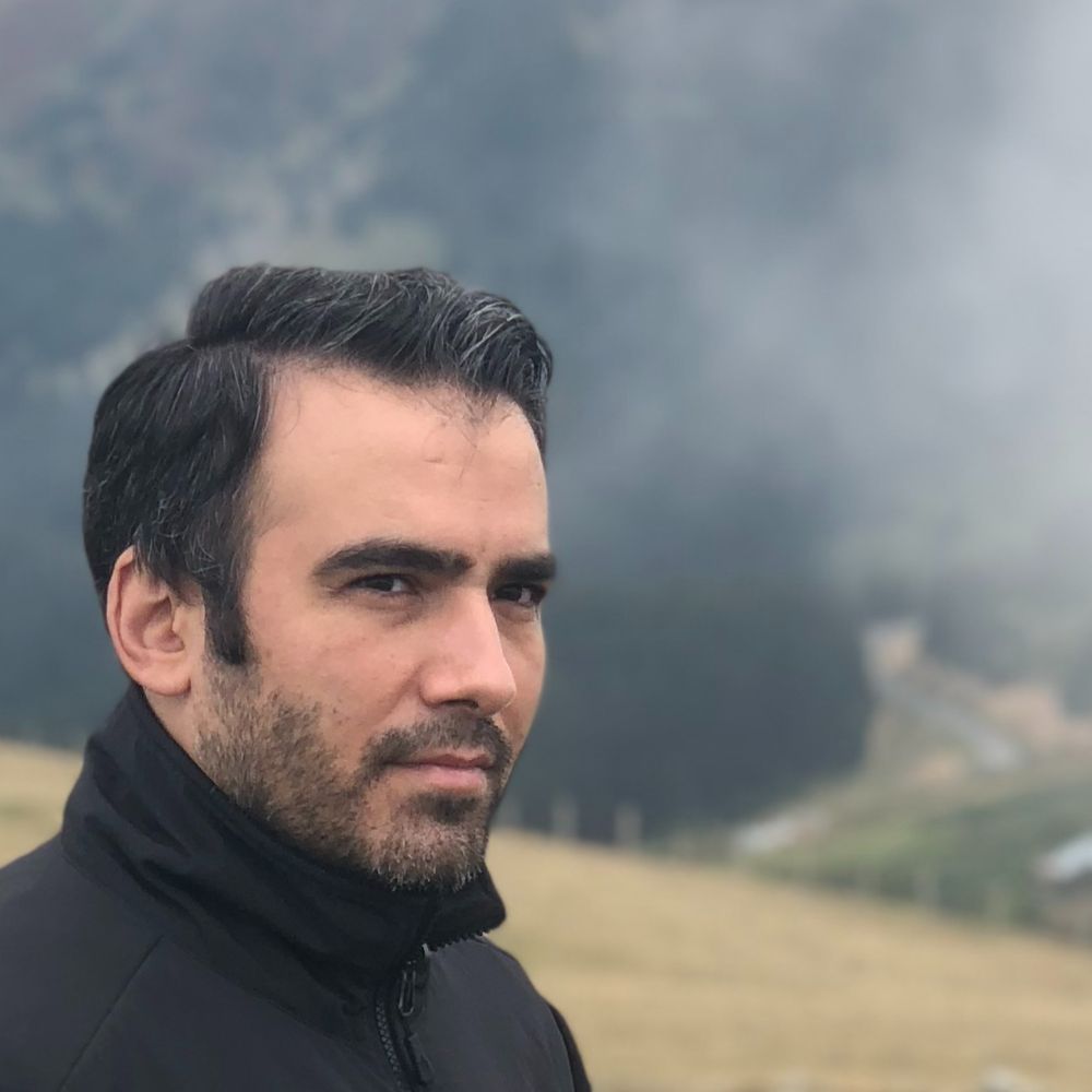 Doğan Sarı