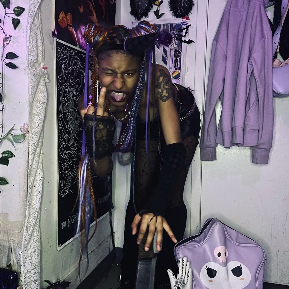 𝑀𝒾𝓈𝓉𝓇𝑒𝓈𝓈 𝒦𝓊𝓇𝑜𝓂𝒾 🐈‍⬛😈