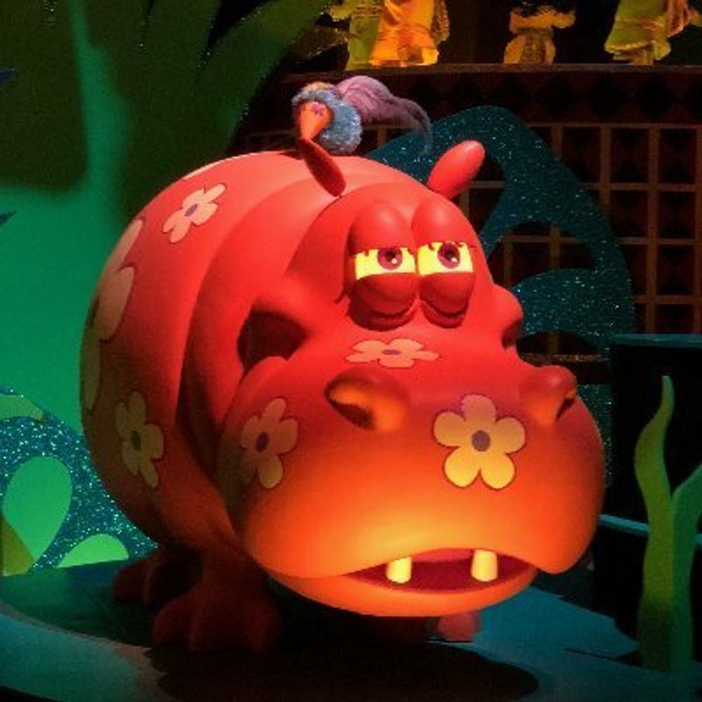 Small World Hippo