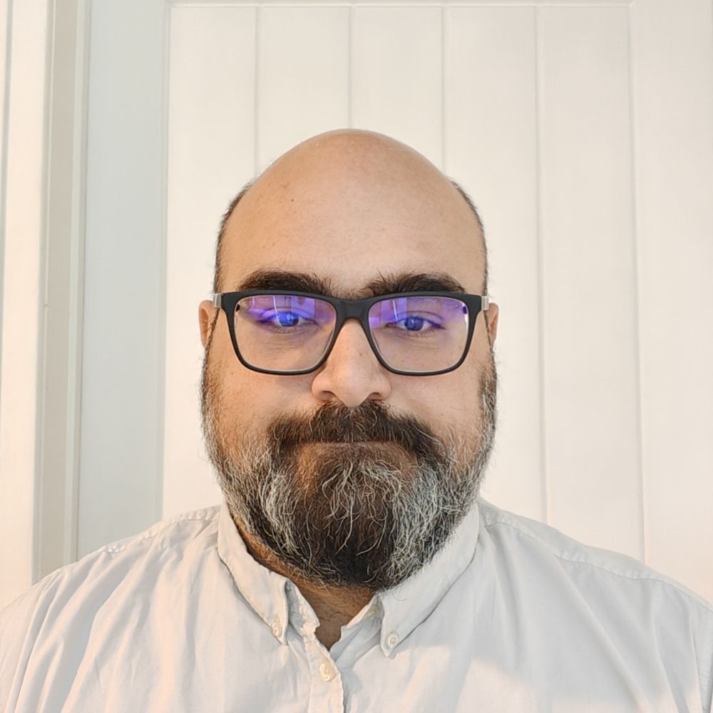 Mazdak Salavati