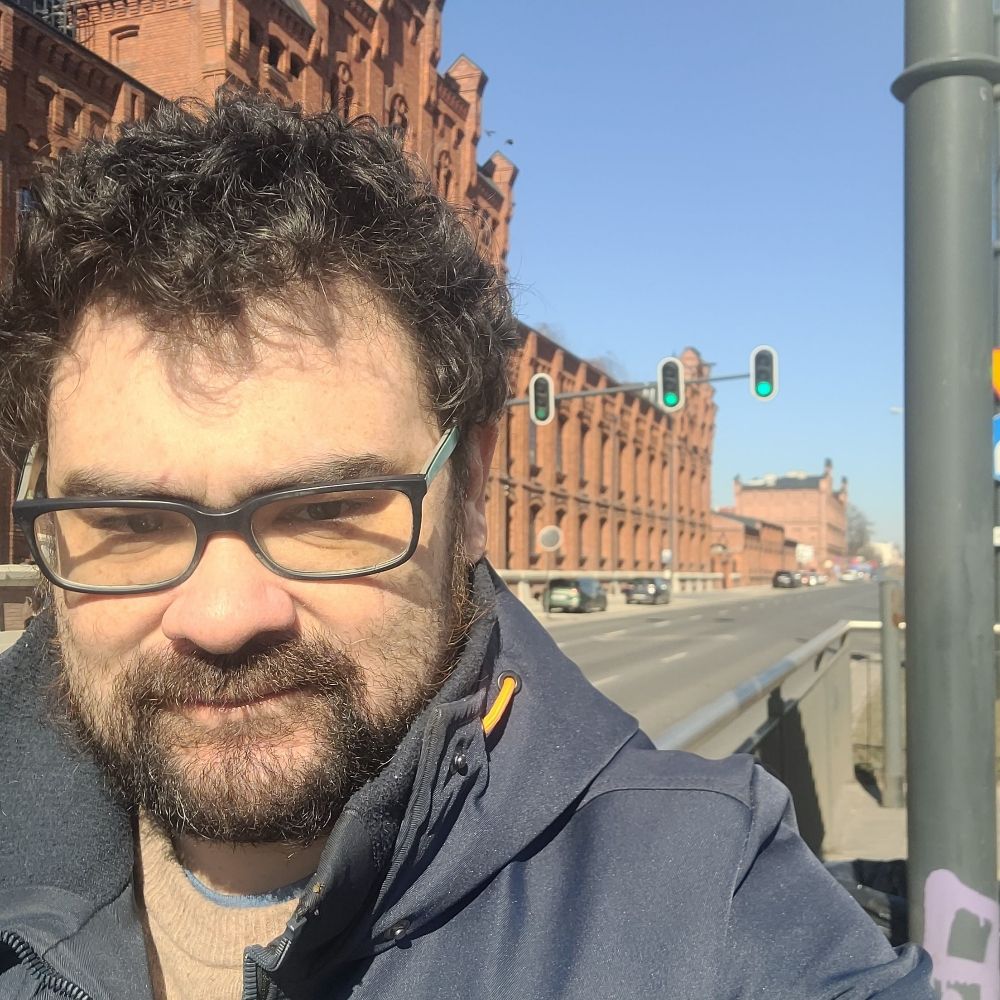 Grumpy Bear Gaymer