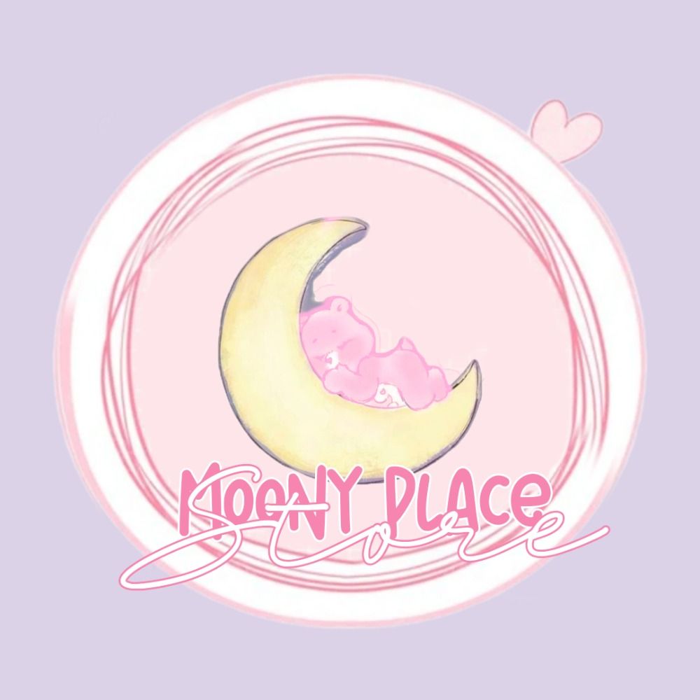 Moony Place Store