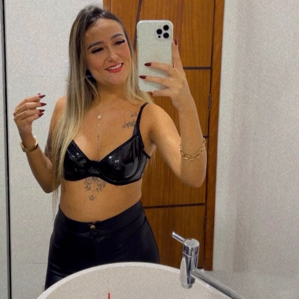Izadora Lobo