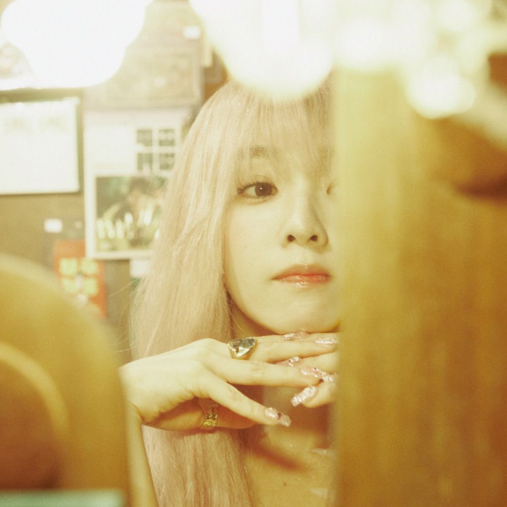Jade || reveluv ♥️ 💫