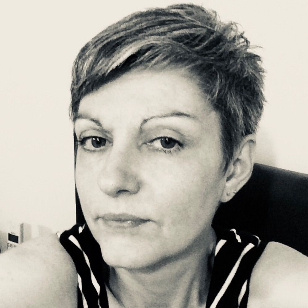 Louise Costella