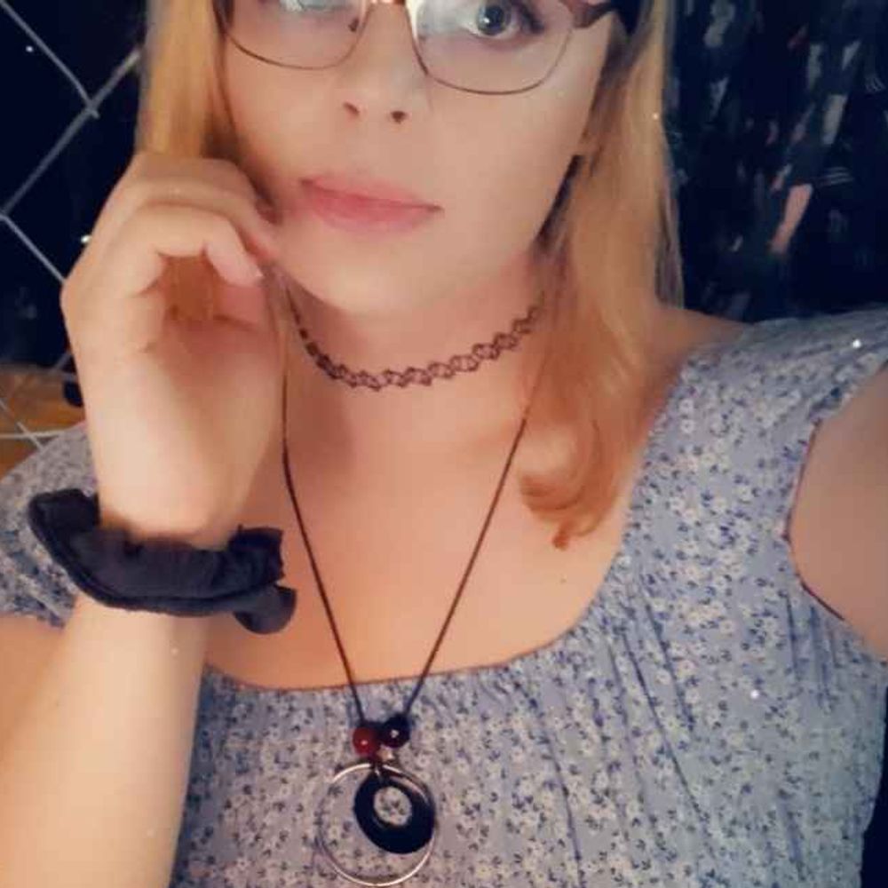 chocolate e-claire