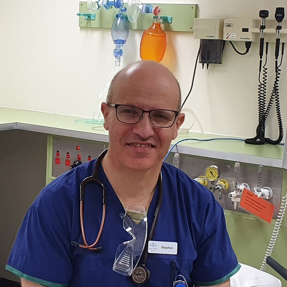 Dr Stephen Parnis