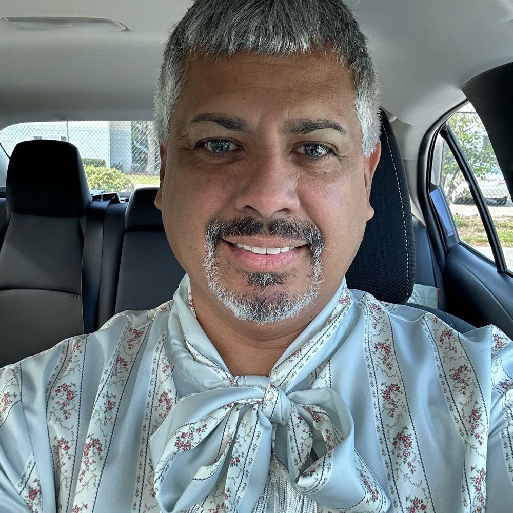 Roy Ramirez