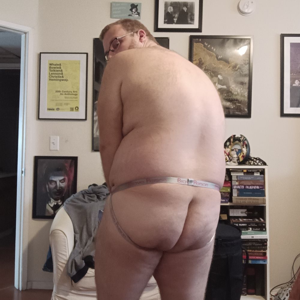 TotallyNakedTom (he/him)