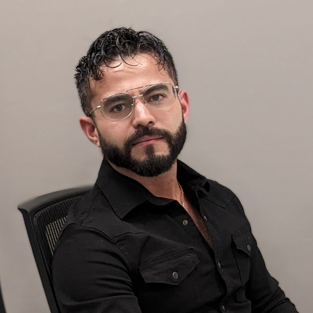 Mr Alex Garrido, MsBA