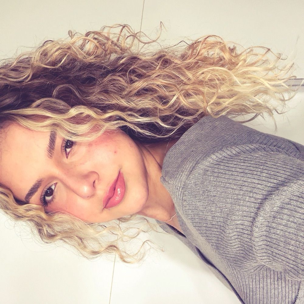 Ana Julia 