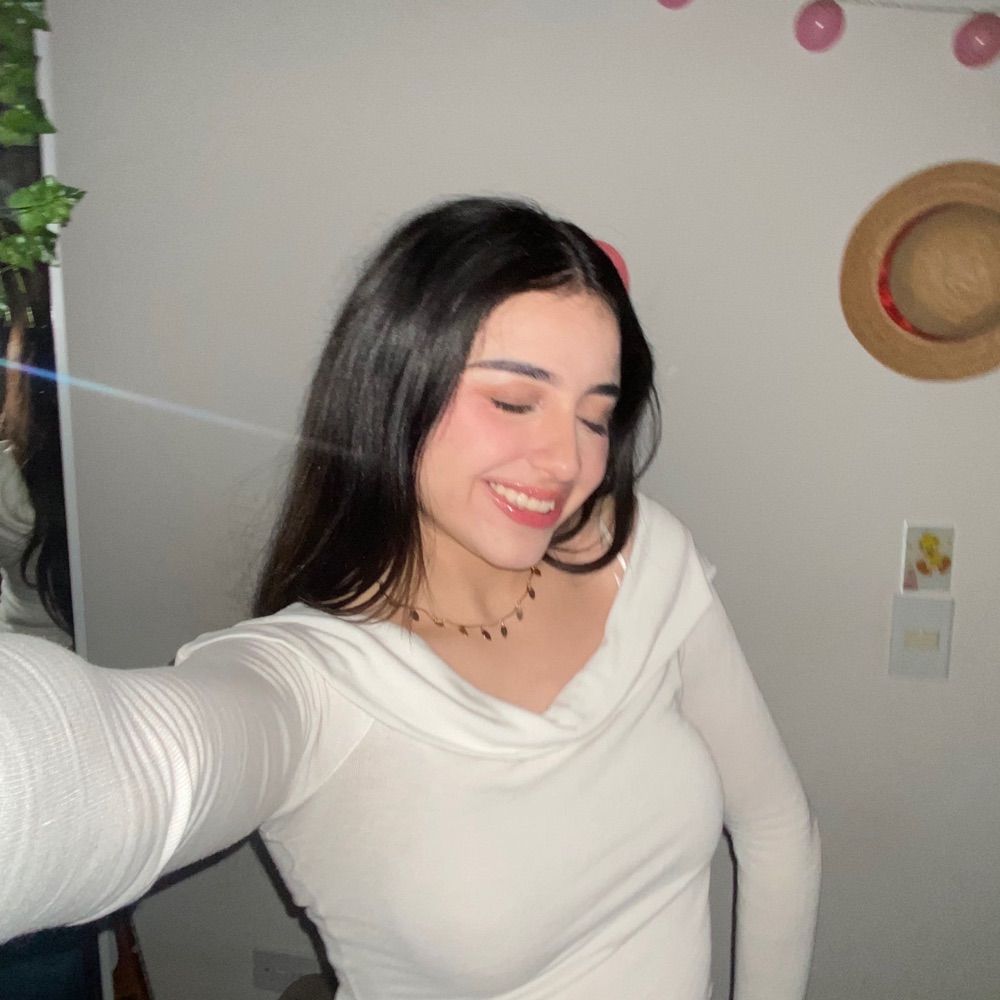 laís c