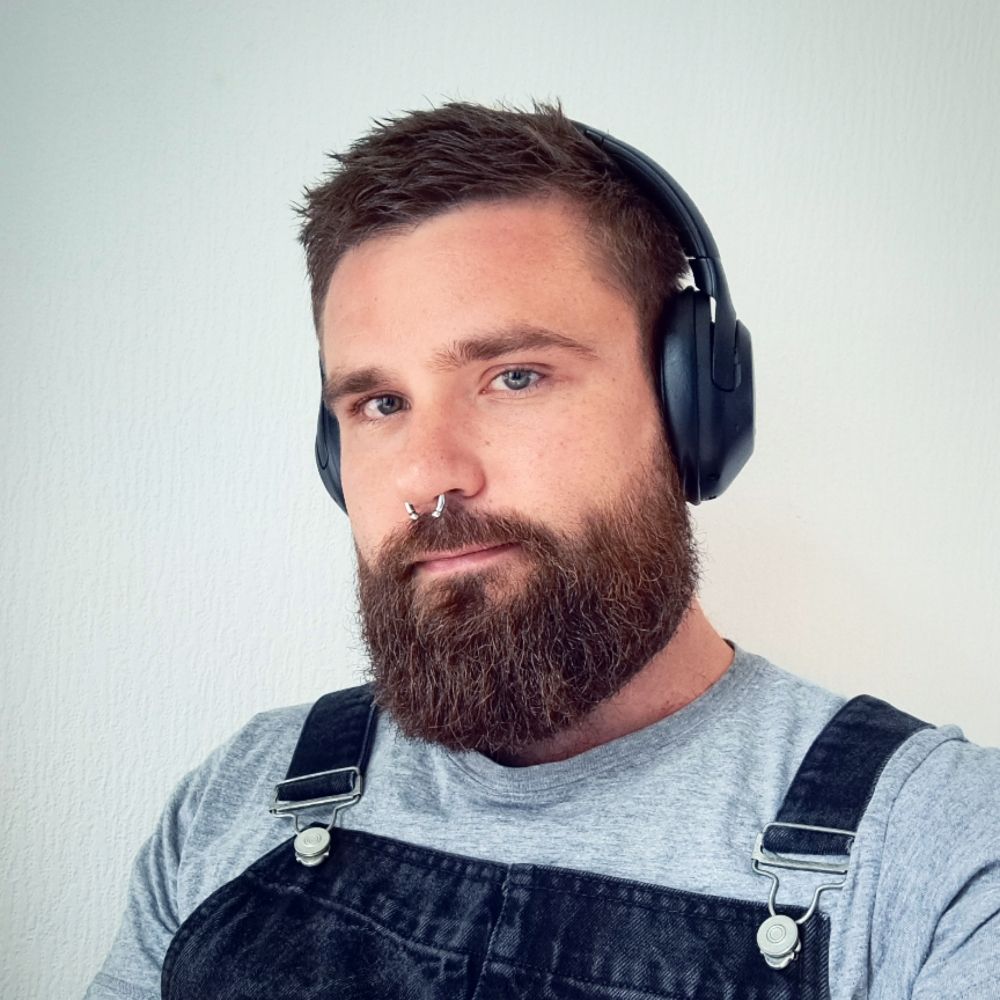 PolyKinkyBear