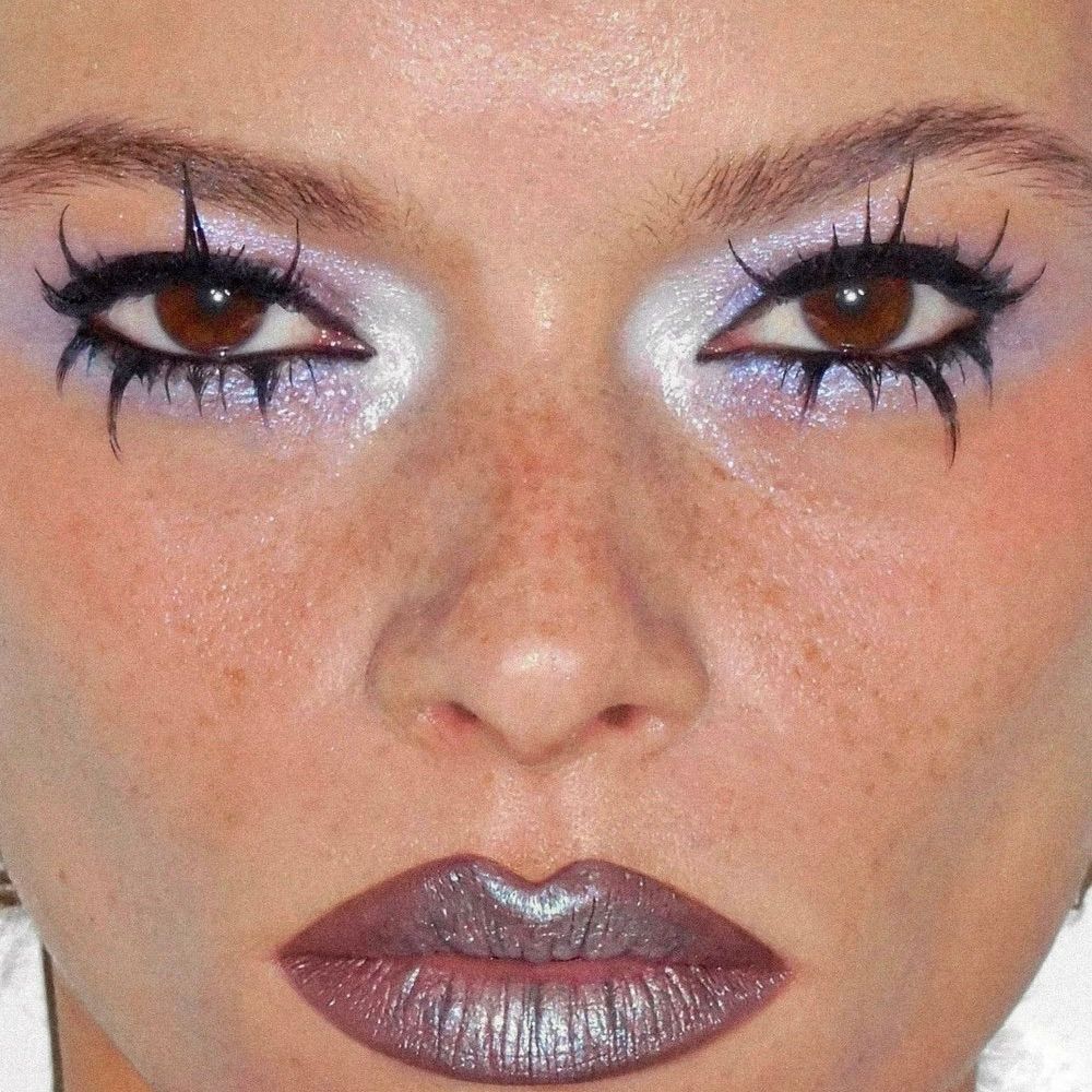 mollie gloss / makeup artist + product dev