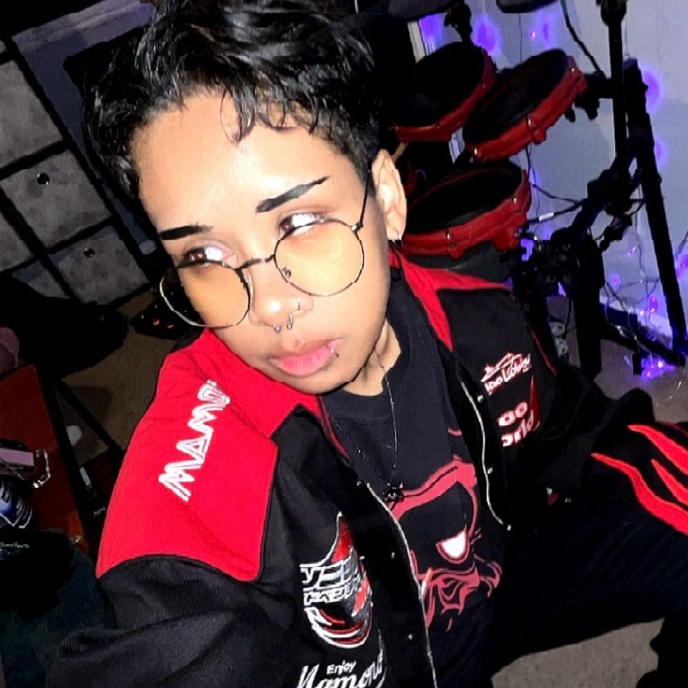 @-@