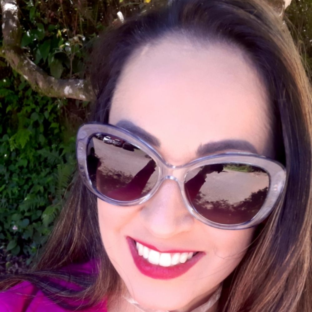 Anelise Silveira