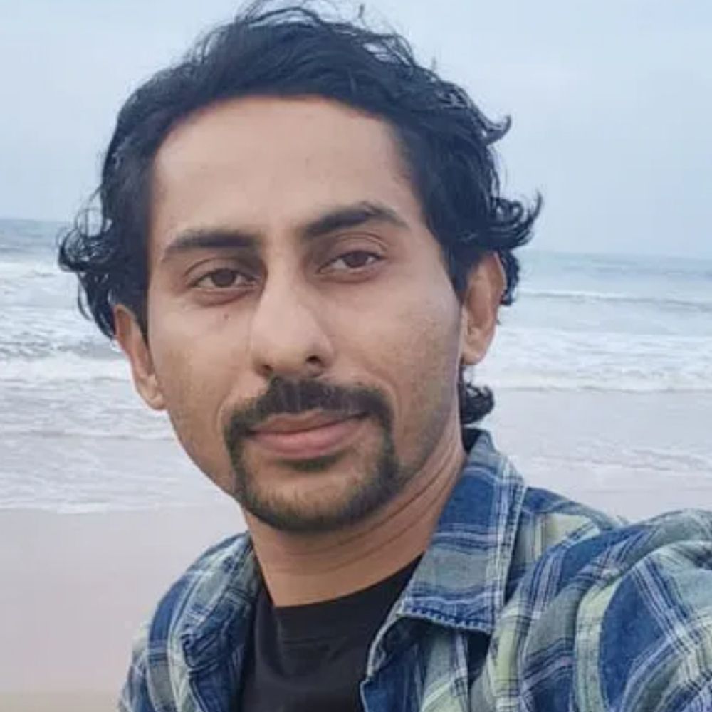 Aneesh Tazhe Veetil