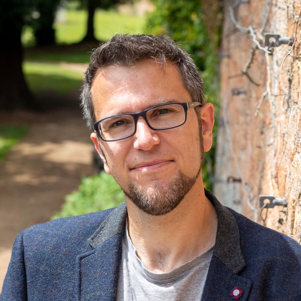 Jon Gibbins