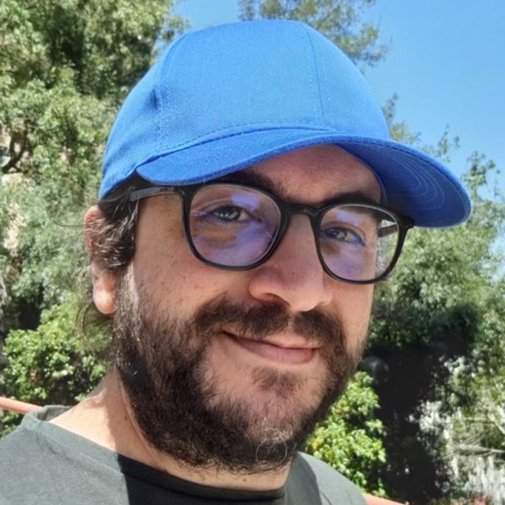 André
