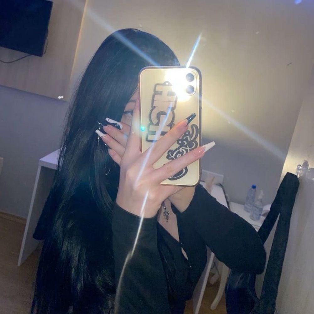   ؘ  