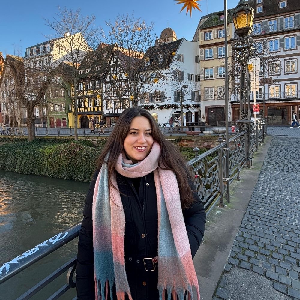 ozgeyilman.bsky.social