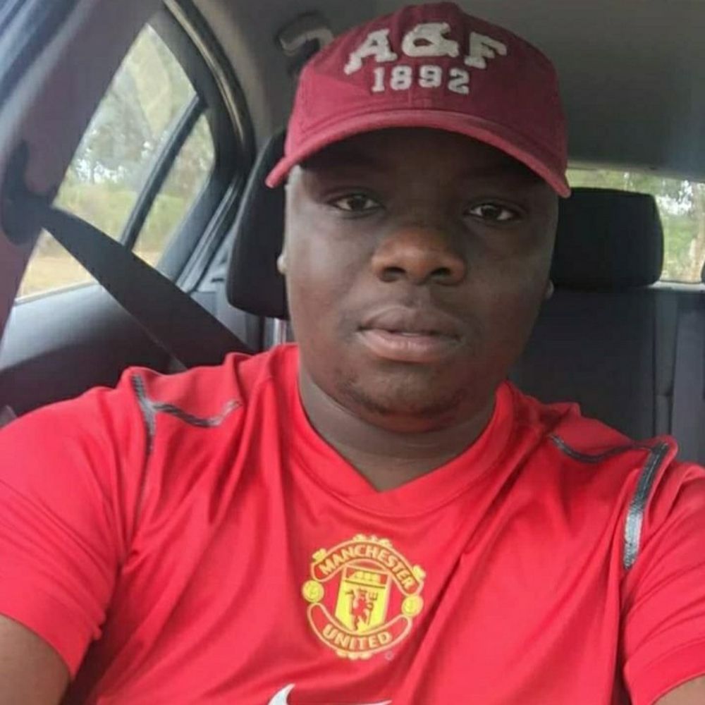 Privilege_mufc 🇾🇪