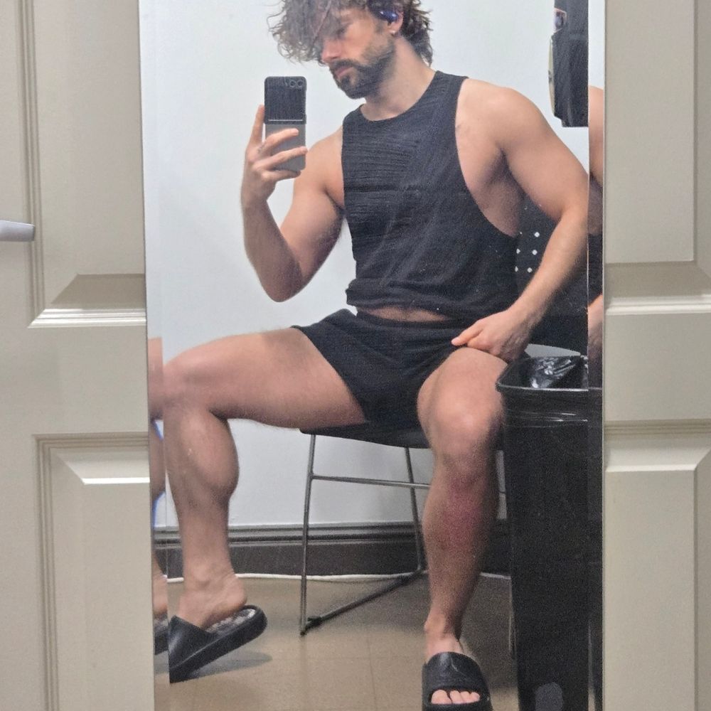 Andrew Sky