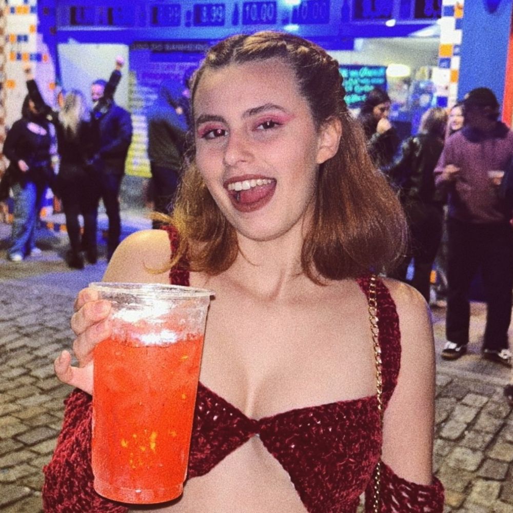 Luísa . 