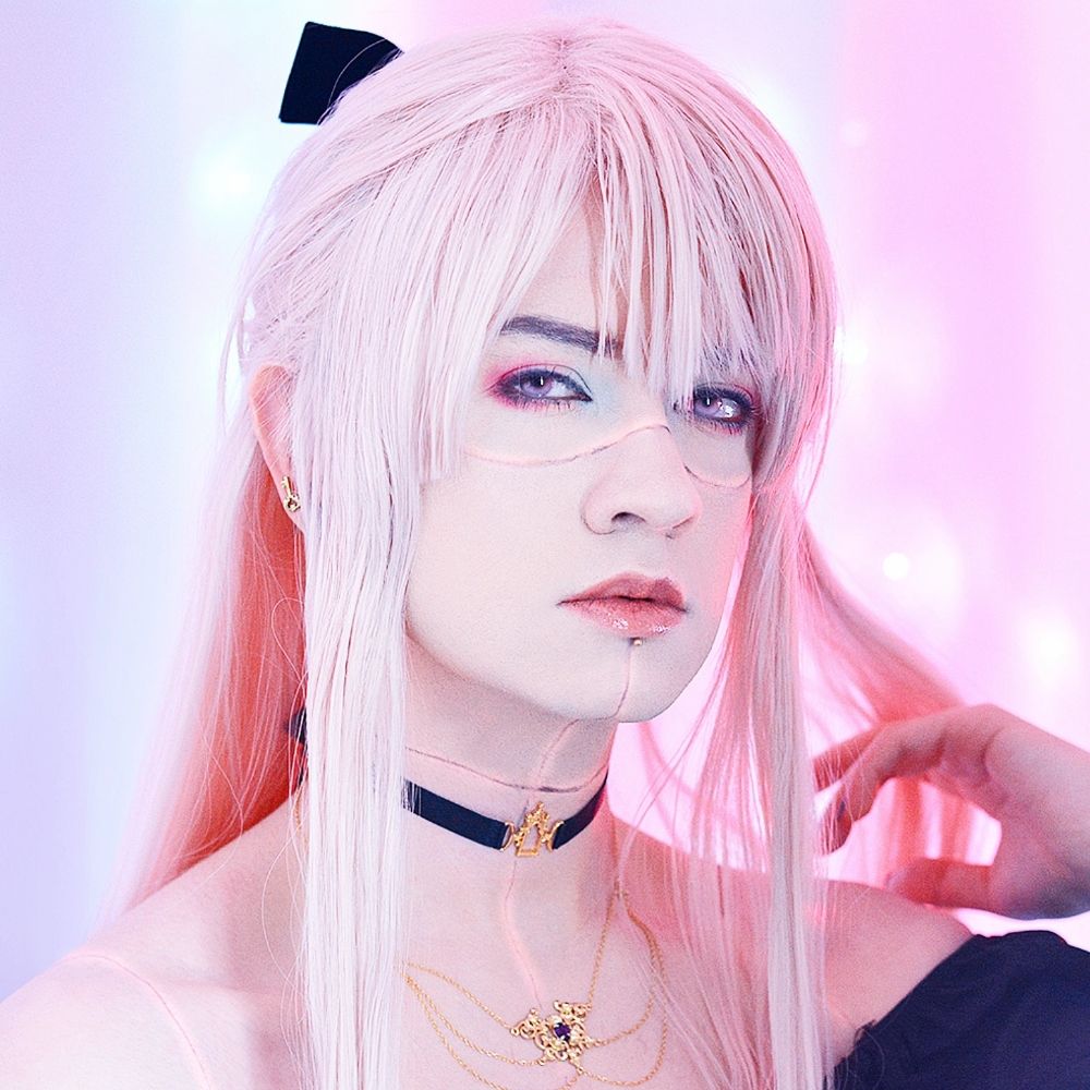 yandere malewife 🎀🔪