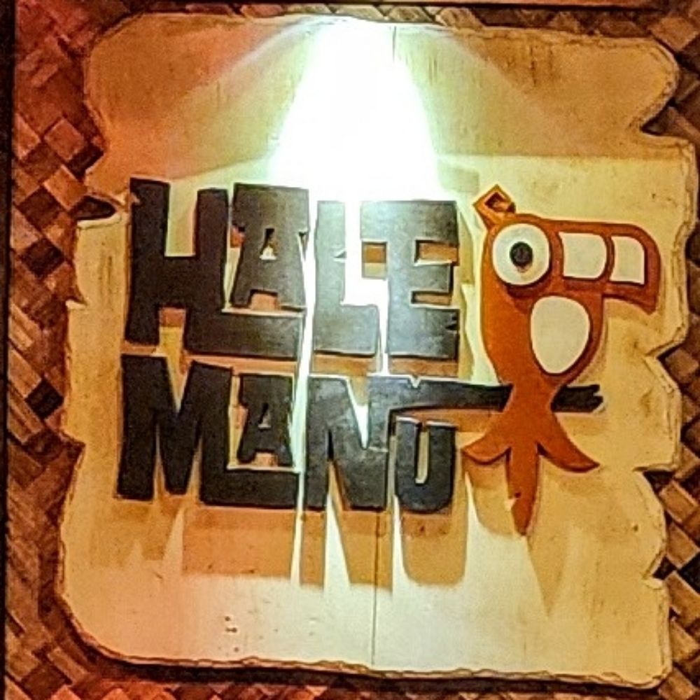 Hale Manu Tiki Bar