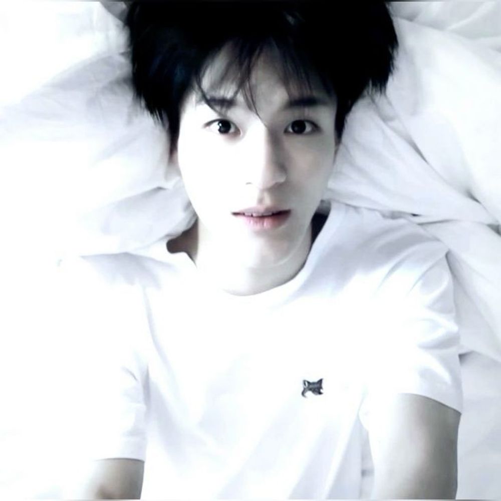 — j ★ ˖ 