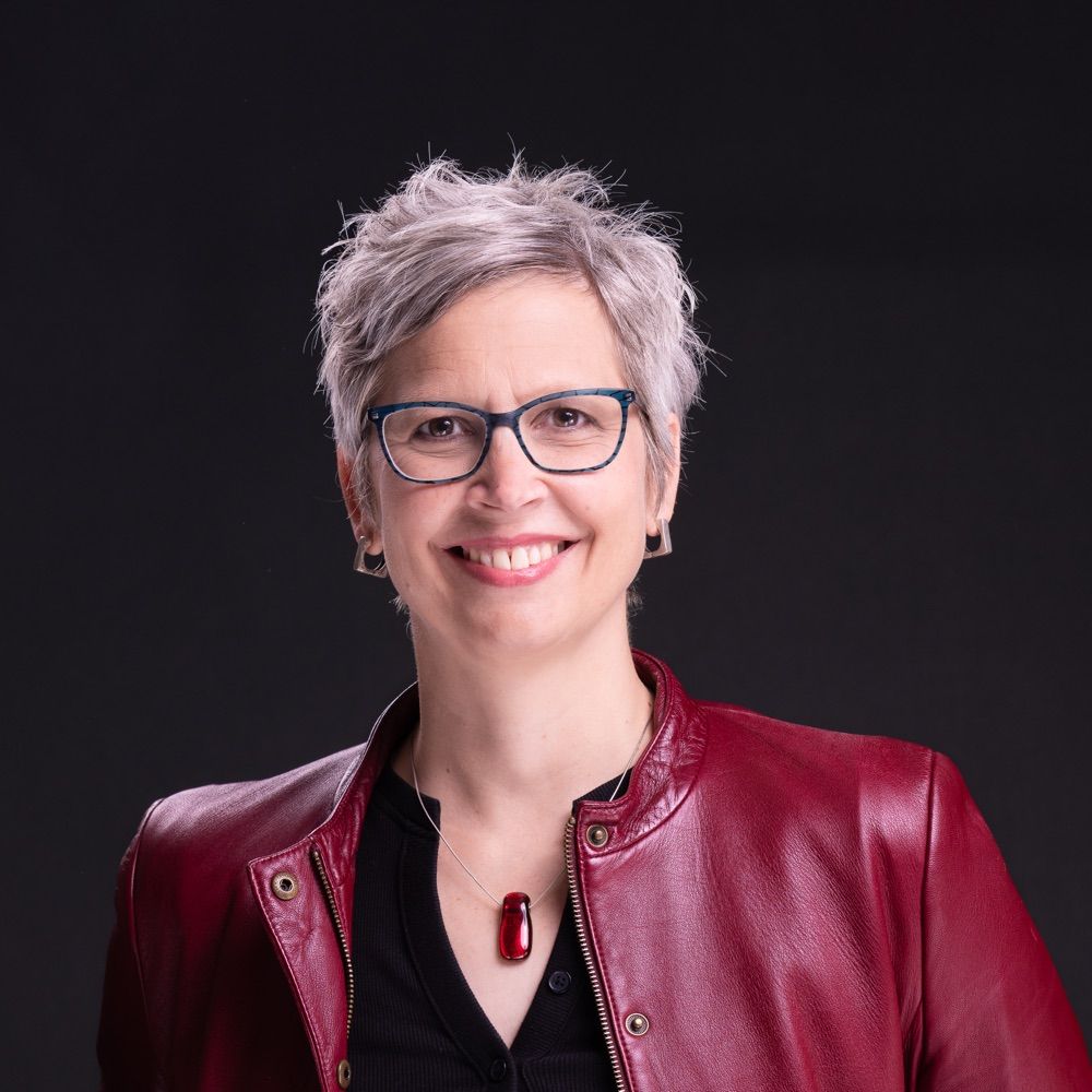  Vicky Peakman