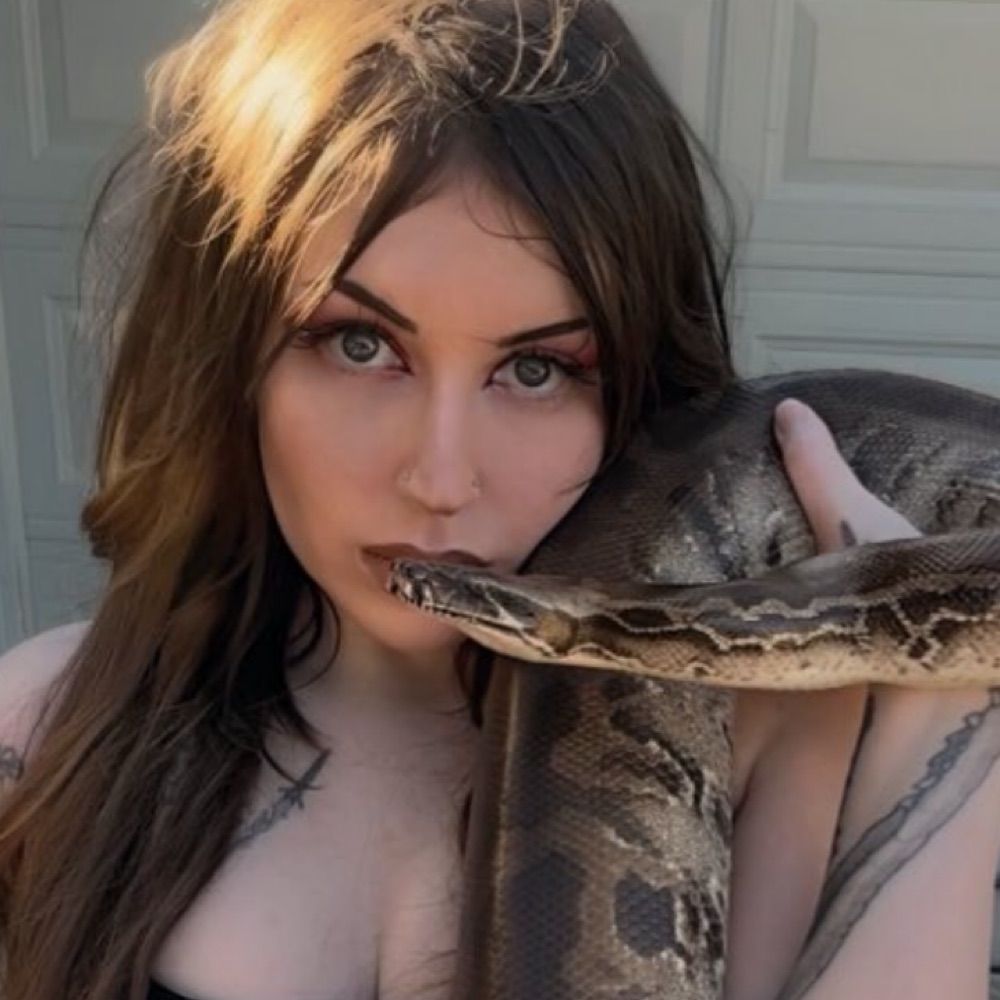 Taylor Nicole Dean