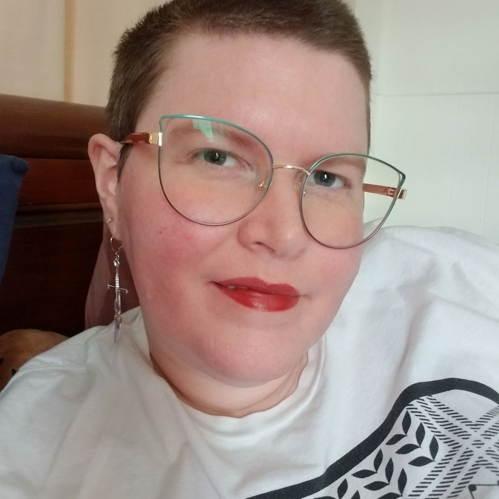 Suz (they/she)