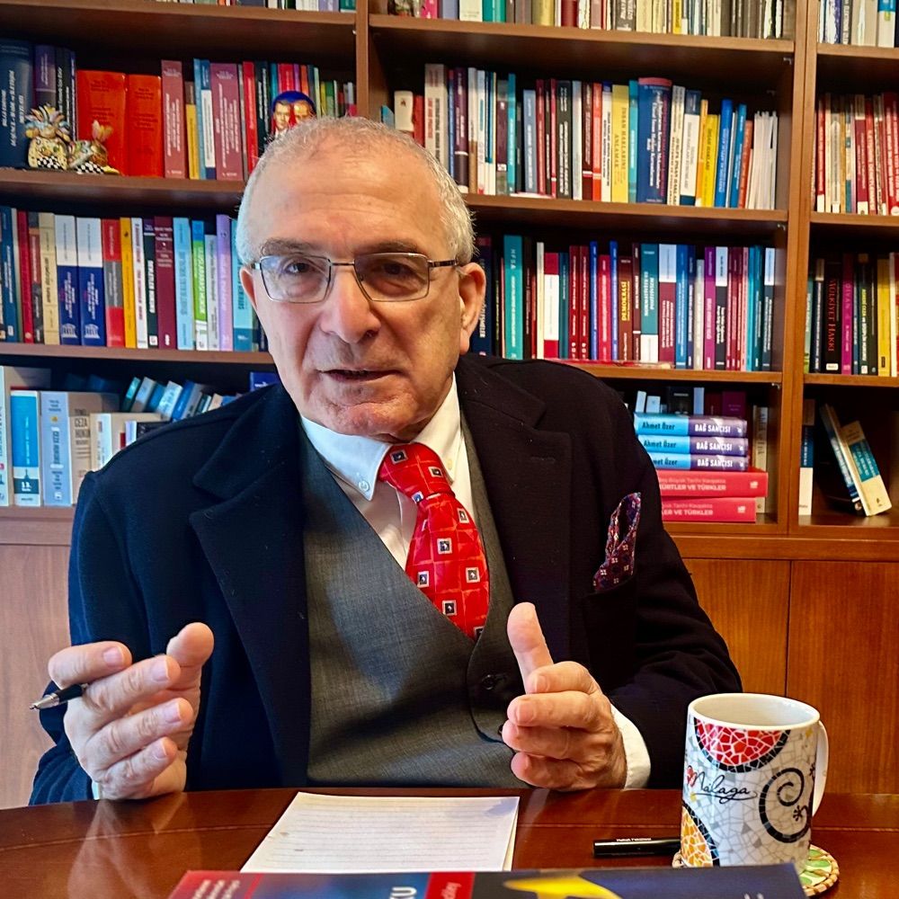 Prof.Dr.Adem Sözüer